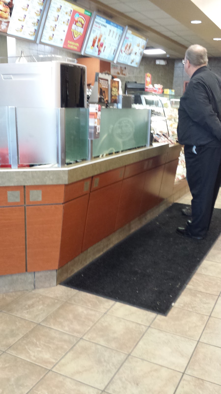 Tim Hortons | 3984 Lockport Olcott Rd, Lockport, NY 14094, USA | Phone: (716) 438-2290