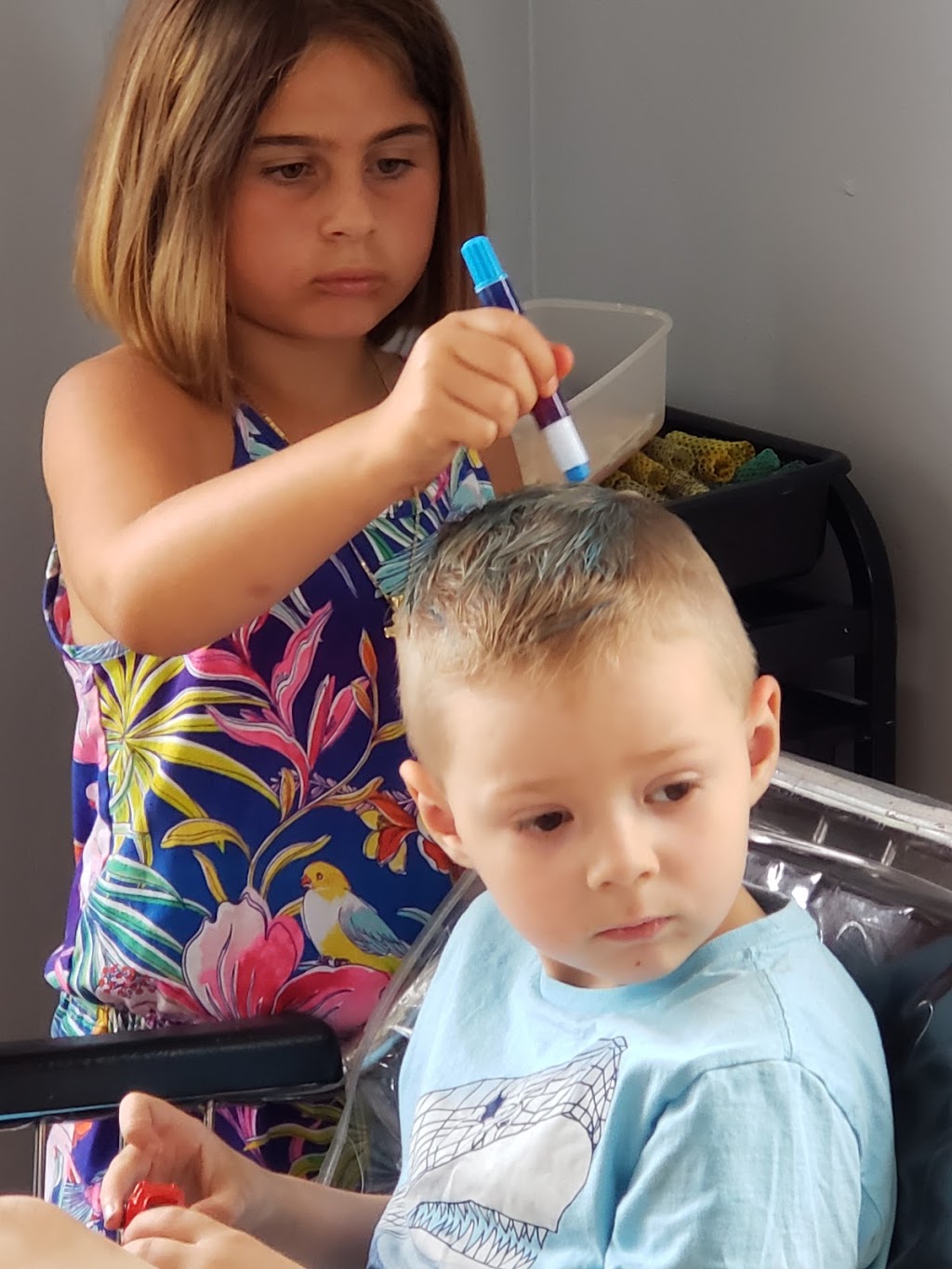 A Touch Of Class Designers Of Hair | 3561 Seminole St, Windsor, ON N8Y 1Y3, Canada | Phone: (519) 945-3507