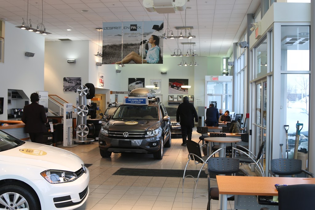 Park Avenue Volkswagen | 8900 Boulevard Taschereau, Brossard, QC J4X 1C2, Canada | Phone: (450) 656-4811