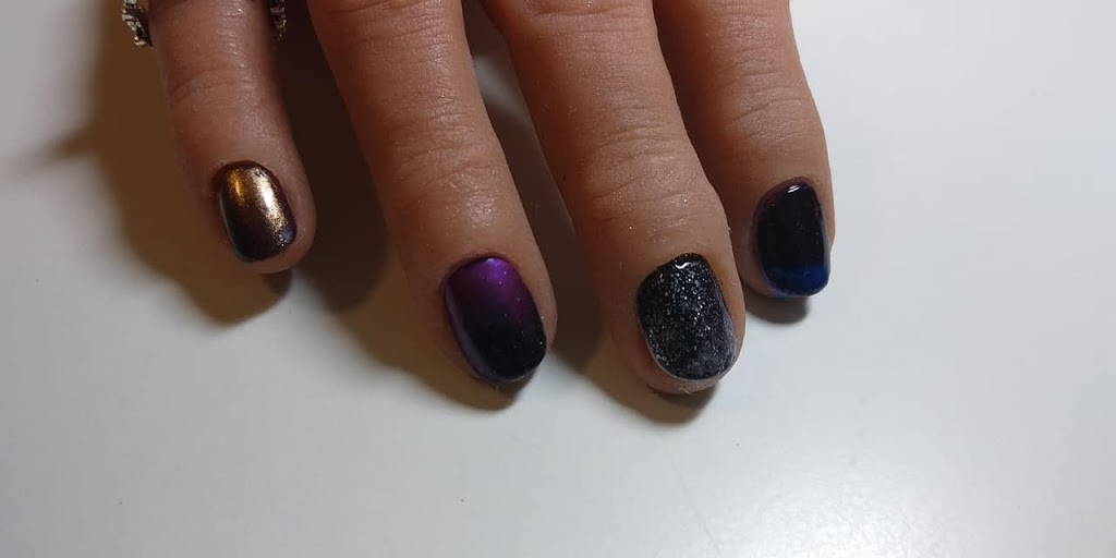 Nails by D | 6 Chestnut Dr, Grimsby, ON L3M 0C4, Canada | Phone: (905) 379-1264