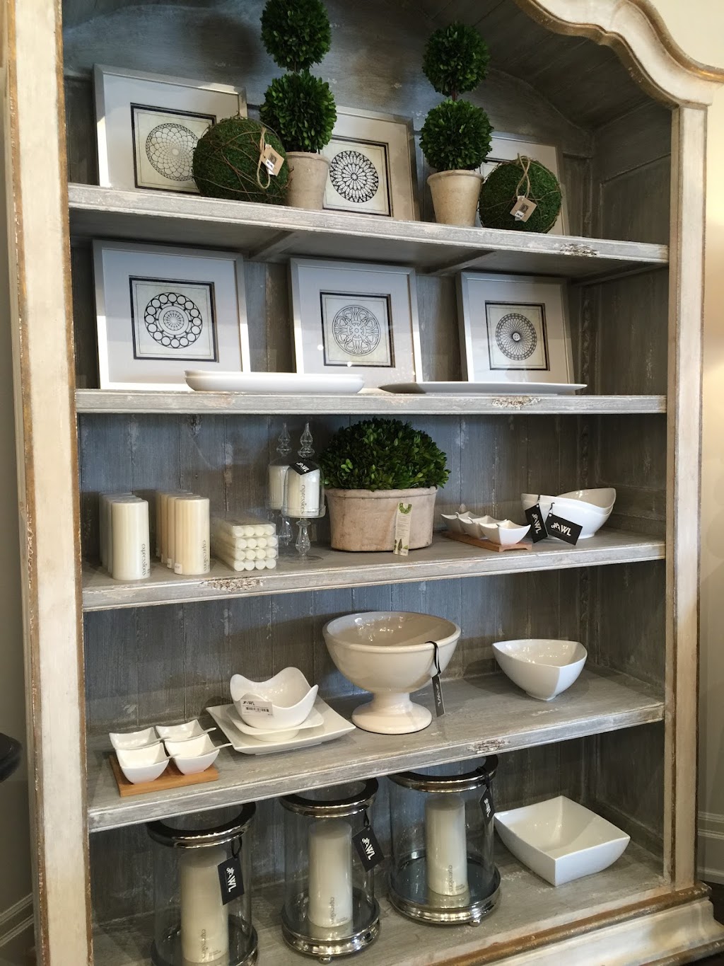 Winterberry Lane Furniture + Decor Boutique | 3487 Wyecroft Rd G3, Oakville, ON L6L 0B6, Canada | Phone: (905) 849-9494