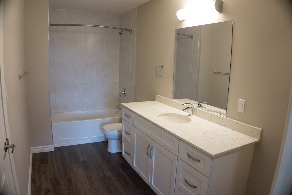 Linden Crossing Apartments | 1B9, 205 Eagle St N, Cambridge, ON N3H 1B9, Canada | Phone: (519) 650-0078