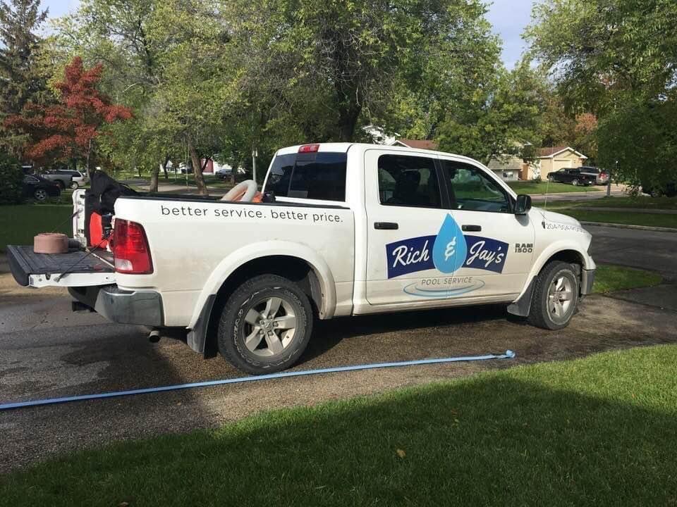 Rich and Jays Pool Service | Carriage Rd, Winnipeg, MB R2Y 0L7, Canada | Phone: (204) 504-7665