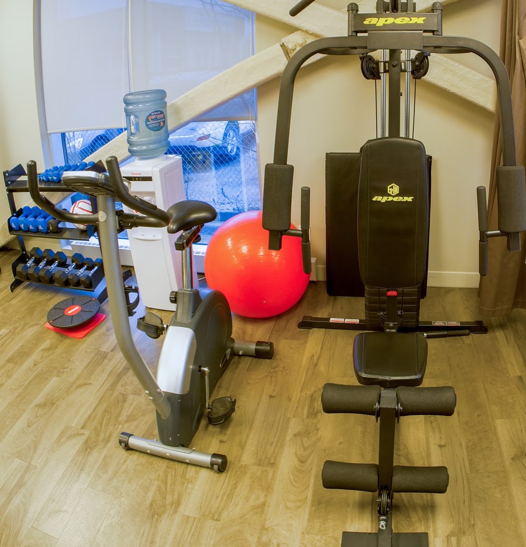 Activa Clinics - Dundas | 250 Dundas St W Unit 108, Mississauga, ON L5B 1J2, Canada | Phone: (289) 444-5060