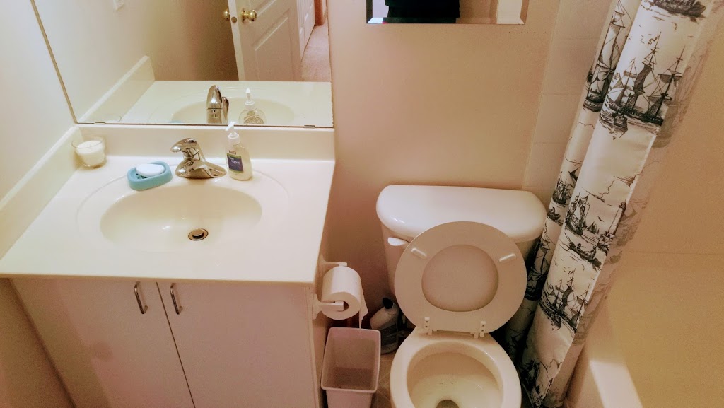 Arbour Lake Spacious Guest Suite | 51 Arbour Crest Rd NW, Calgary, AB T3G 4J9, Canada | Phone: (403) 918-4038
