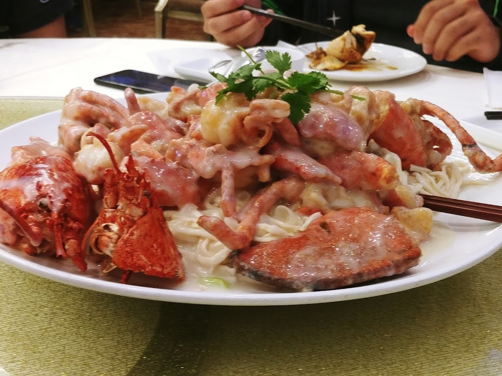Prince Seafood Restaurant | 2881 Grandview Hwy, Vancouver, BC V5M 2E1, Canada | Phone: (604) 430-6808
