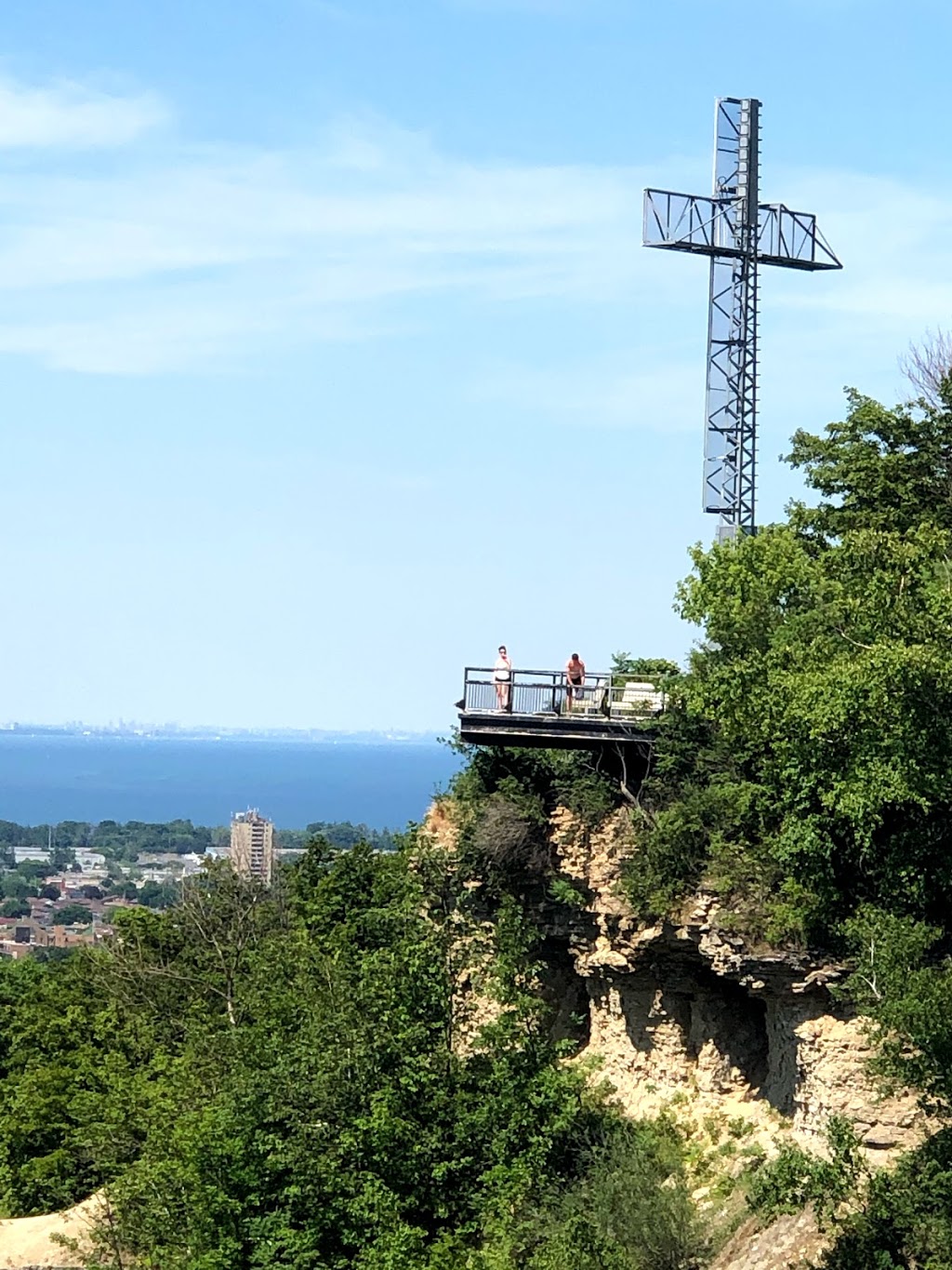 Devils Punchbowl Conservation Area | Ridge Rd, Stoney Creek, ON L8J 2X4, Canada | Phone: (905) 627-1233