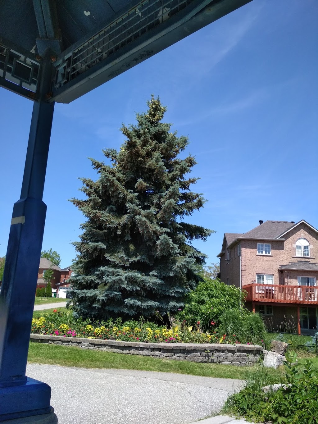 Harry A. Shields Parkette | 57 Riverbank Rd, Brampton, ON L6R 2H4, Canada