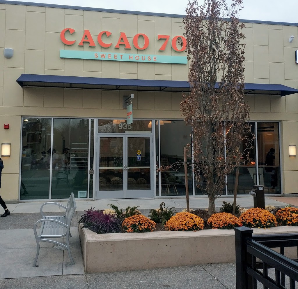 CACAO 70 Sweet House | Unnamed Road, Halton Hills, ON L0P 1E0, Canada | Phone: (289) 851-4511