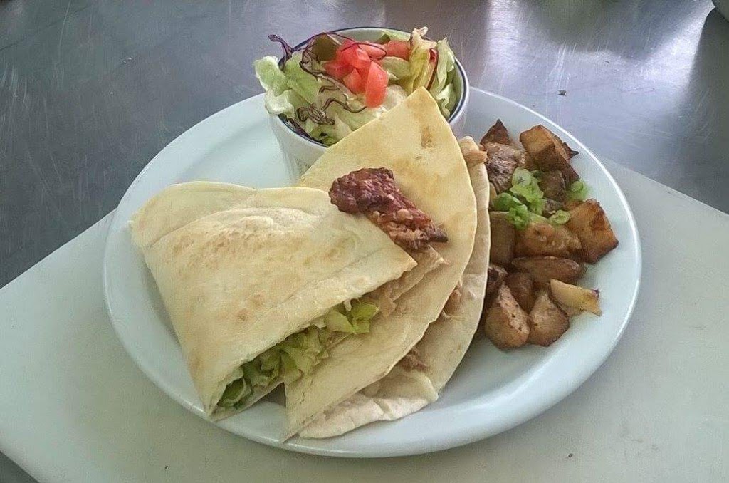 Cantine Du Chef | 572 Rang Saint-Amable, Saint-Barnabé-Sud, QC J0H 1G0, Canada | Phone: (450) 792-2249