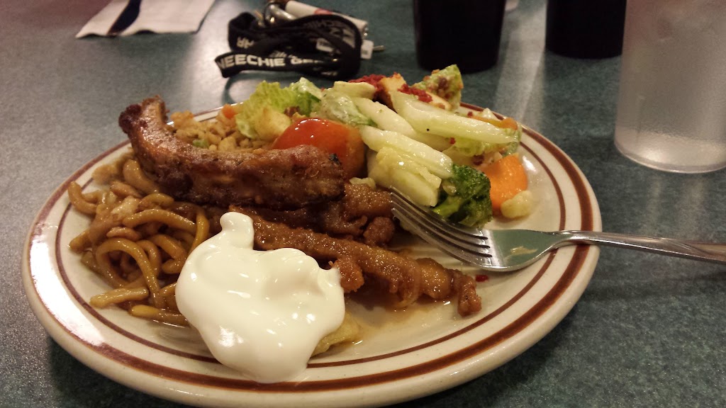 Star House Family Restaurant | 3433 2 Ave W, Prince Albert, SK S6V 8E2, Canada | Phone: (306) 764-6700