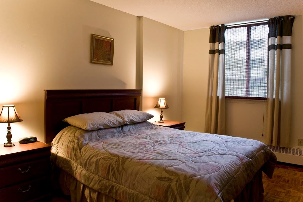 The Sprucedales Apartments | 245 Westwood Rd, Guelph, ON N1H 7H5, Canada | Phone: (519) 763-0356