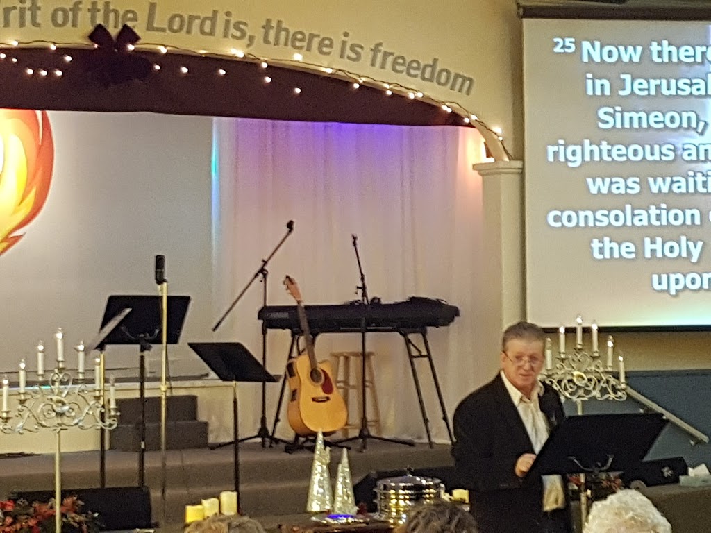 Gateway Worship Centre Apostolic Church | 460 Muskoka Rd S, Gravenhurst, ON P1P 1J8, Canada | Phone: (705) 687-2101