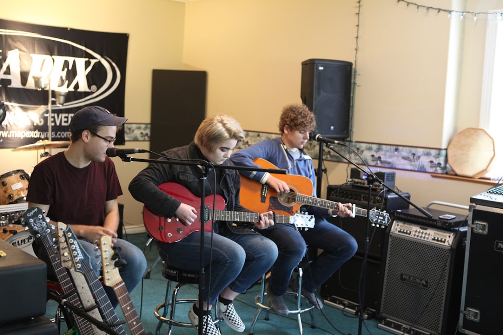 Kvicinsky Music Lessons | 7509 Panorama Dr, Chilliwack, BC V4Z 1J7, Canada | Phone: (604) 845-9509
