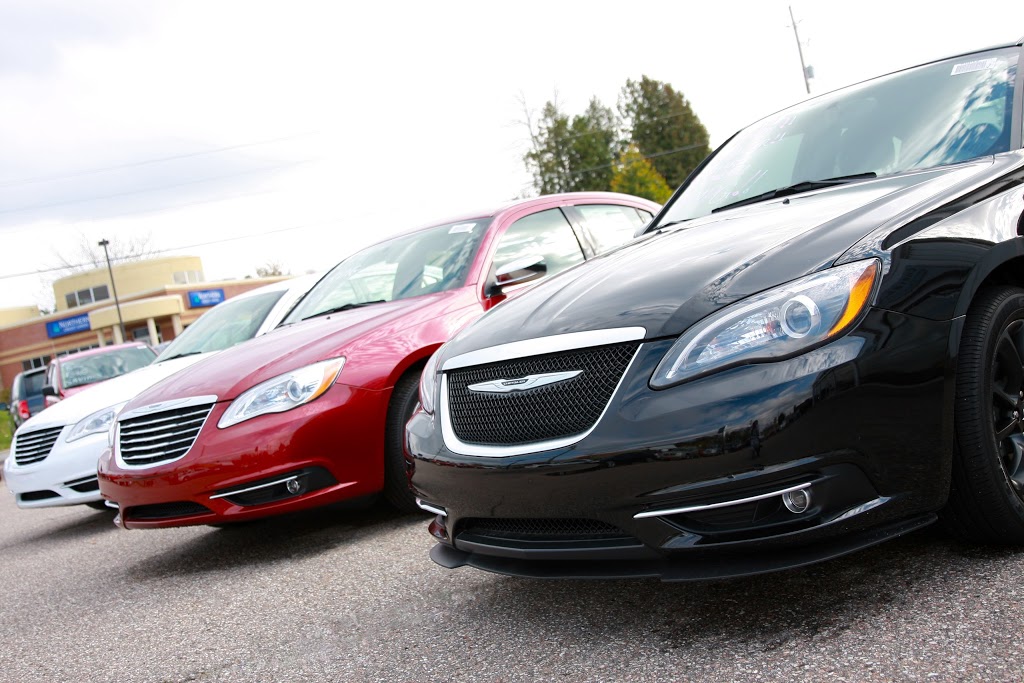 Arnprior Chrysler Ltd. | 205 Madawaska Blvd, Arnprior, ON K7S 1S6, Canada | Phone: (613) 623-4256