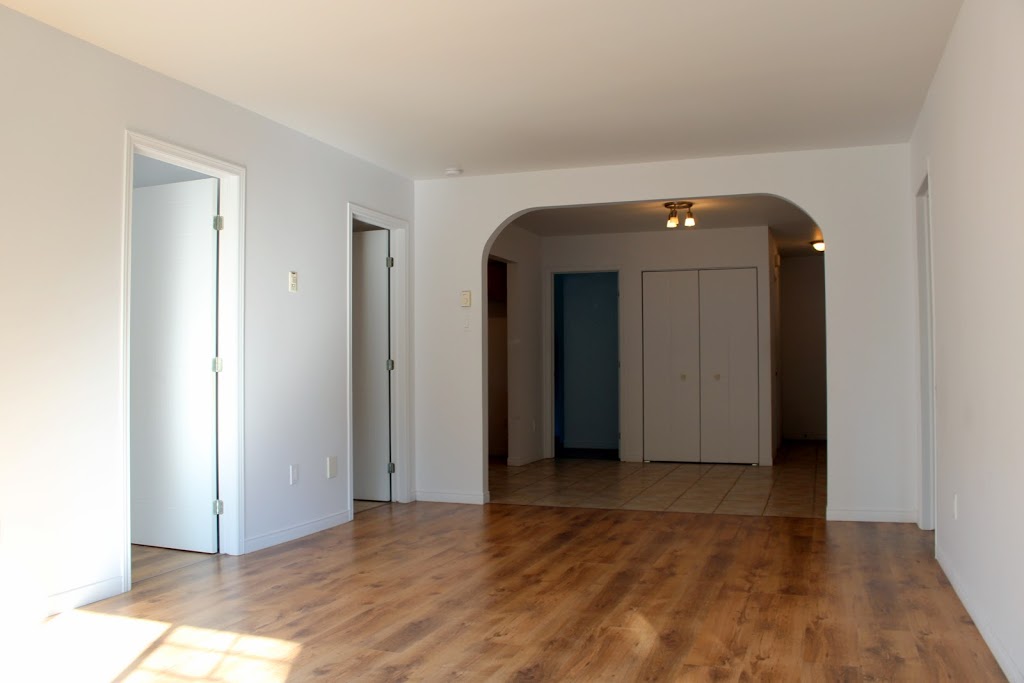 Les Appartements du Bassin | 102 Croissant Oxford, Sherbrooke, QC J1M 2G2, Canada | Phone: (819) 575-1067