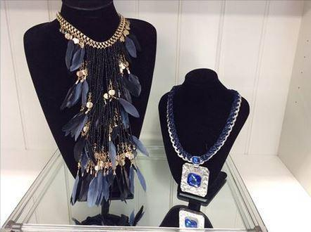 Fashion Closet | 11 Manitoba St, Bracebridge, ON P1L 1S4, Canada | Phone: (705) 641-9910