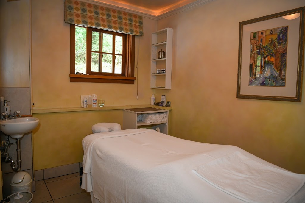 Wellspring Spa | 160 Upper Ganges Rd, Salt Spring Island, BC V8K 2S2, Canada | Phone: (250) 537-2362