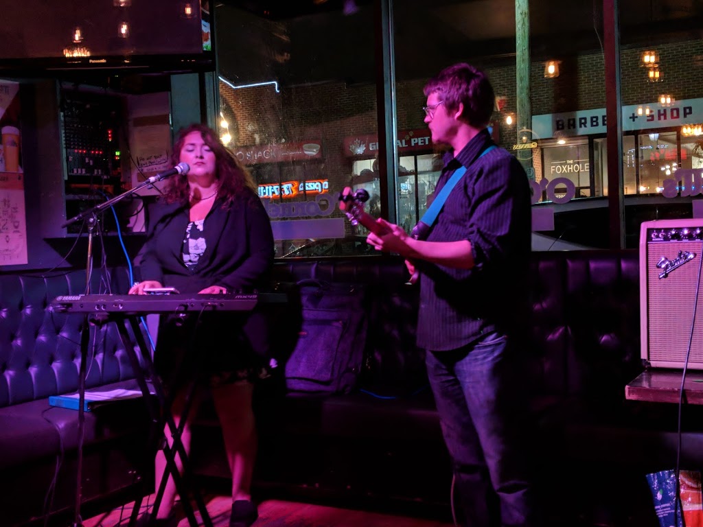 Daniel OConnells Irish Pub | 1211 Wellington St W, Ottawa, ON K1Y 2Z8, Canada | Phone: (613) 724-2200