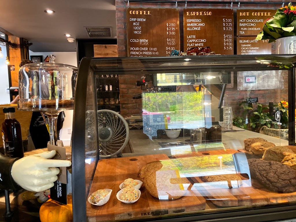 Back Road Motor Coffee Co. | 133 Queen St E, Mississauga, ON L5G 1N1, Canada | Phone: (647) 287-2727