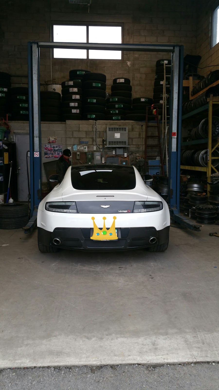 401 Tires | 3673 Dufferin St #2, North York, ON M3K 1N9, Canada | Phone: (416) 230-3579
