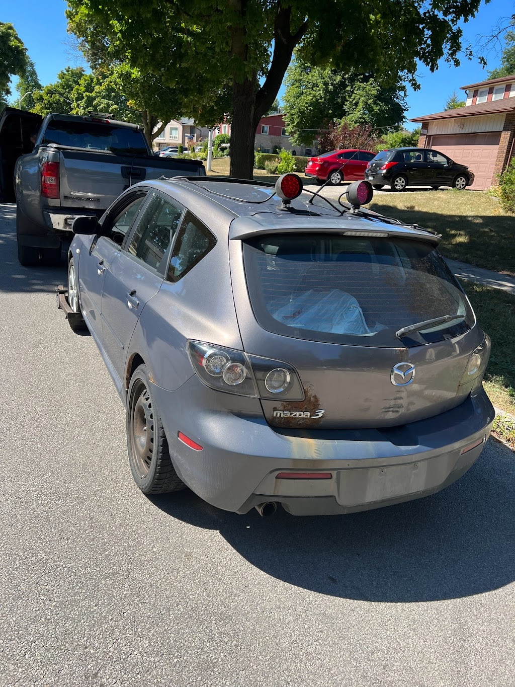 RAM Scrap Car Removal | 47 Stratton Crescent, Whitby, ON L1R 1V5, Canada | Phone: (647) 554-4111