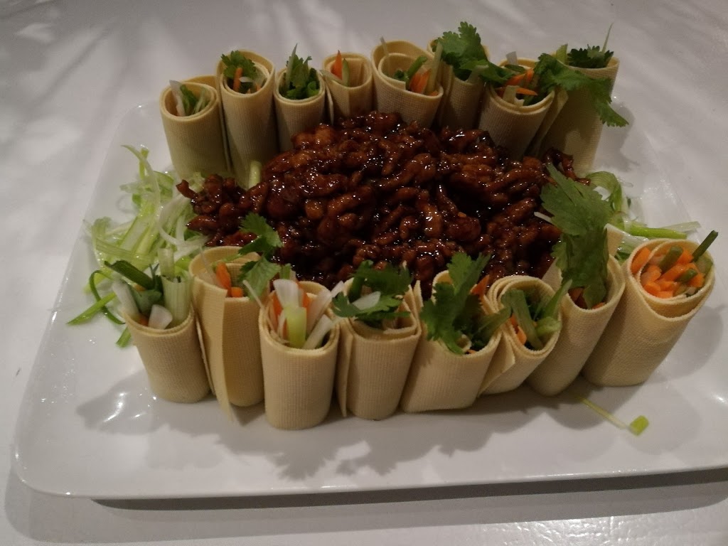 Victoria Szechuan | 1446 Av Victoria, Saint-Lambert, QC J4R 1R5, Canada | Phone: (450) 812-3586