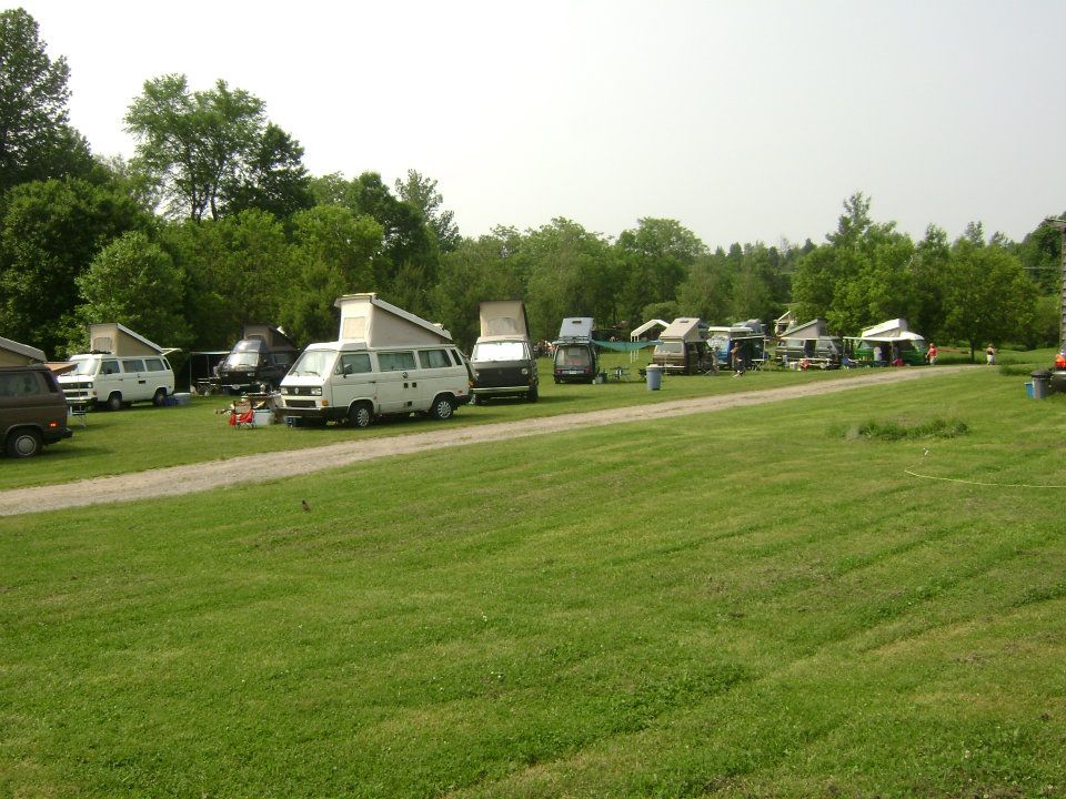 Camping Farm Pégasus S.e.n.c. | 261a Route 143, Ulverton, QC J0B 2B0, Canada | Phone: (819) 826-3825