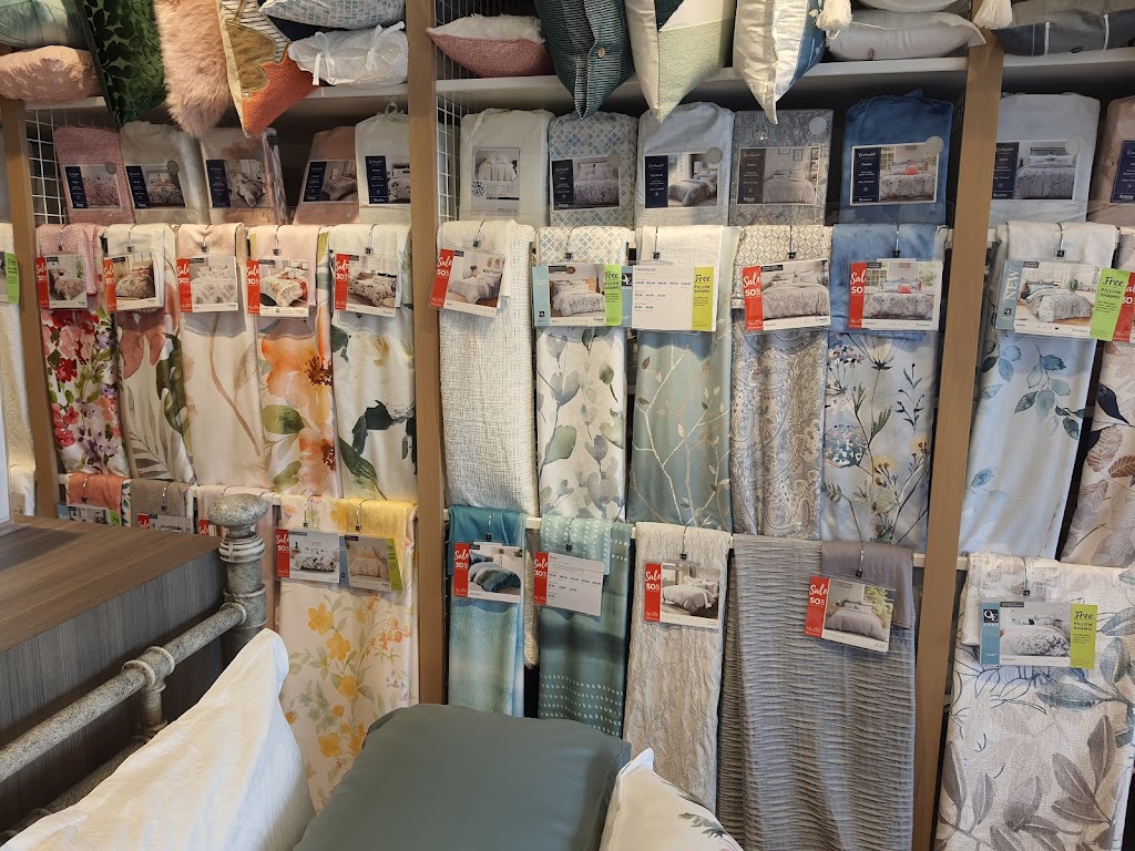 QE Home l Quilts Etc | Westshore Town Centre, 2945 Jacklin Rd, Victoria, BC V9B 5E3, Canada | Phone: (250) 388-0718