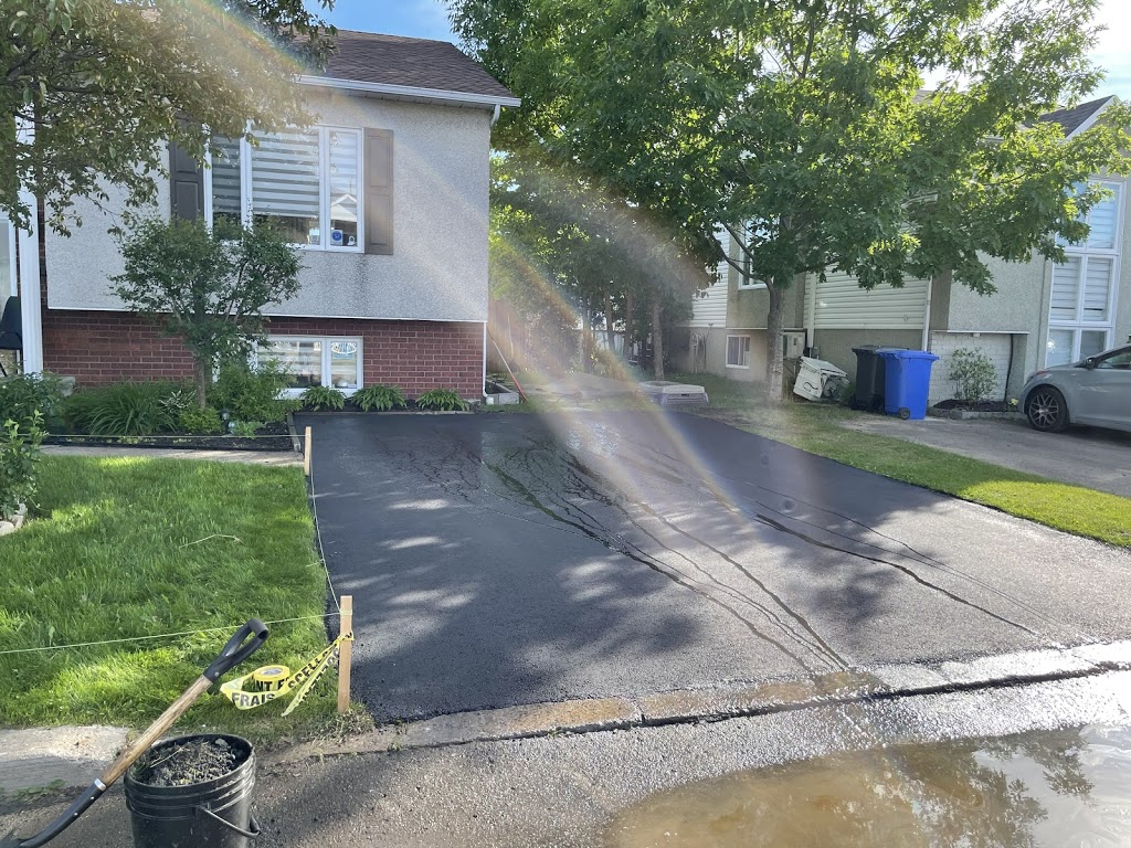Pro-Asphalte | 2625 Boulevard Thibeau, Trois-Rivières, QC G8T 1G1, Canada | Phone: (819) 979-1406