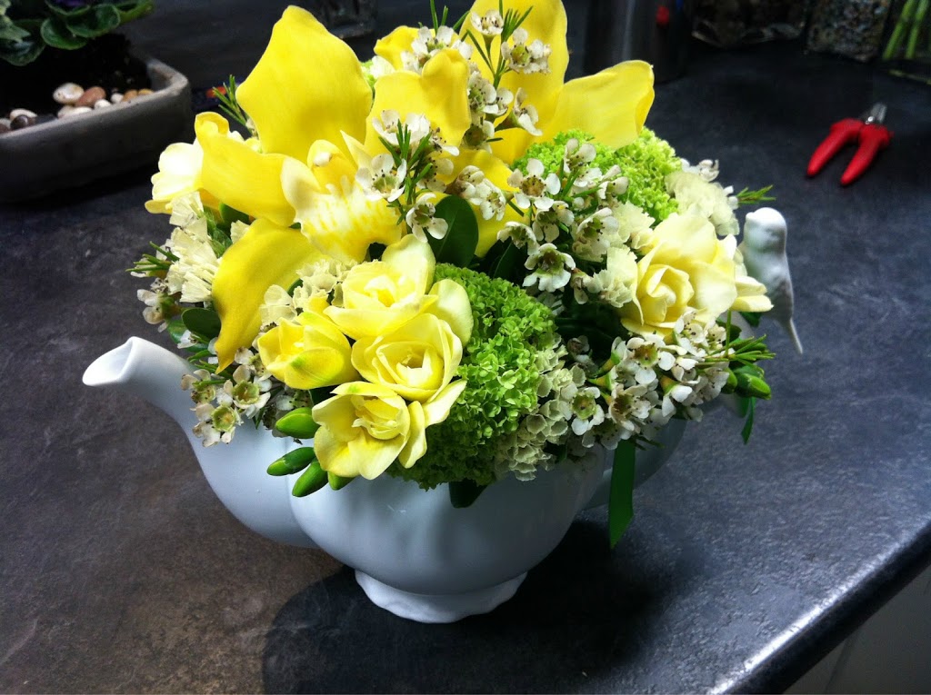 Orchid Florist | 7787 Yonge St, Thornhill, ON L3T 2C4, Canada | Phone: (905) 731-5827