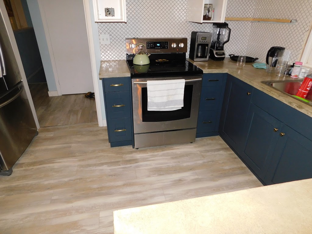 Medleys Kitchens and Blinds | 1939 Kenwick St, Brights Grove, ON N0N 1C0, Canada | Phone: (226) 349-0238