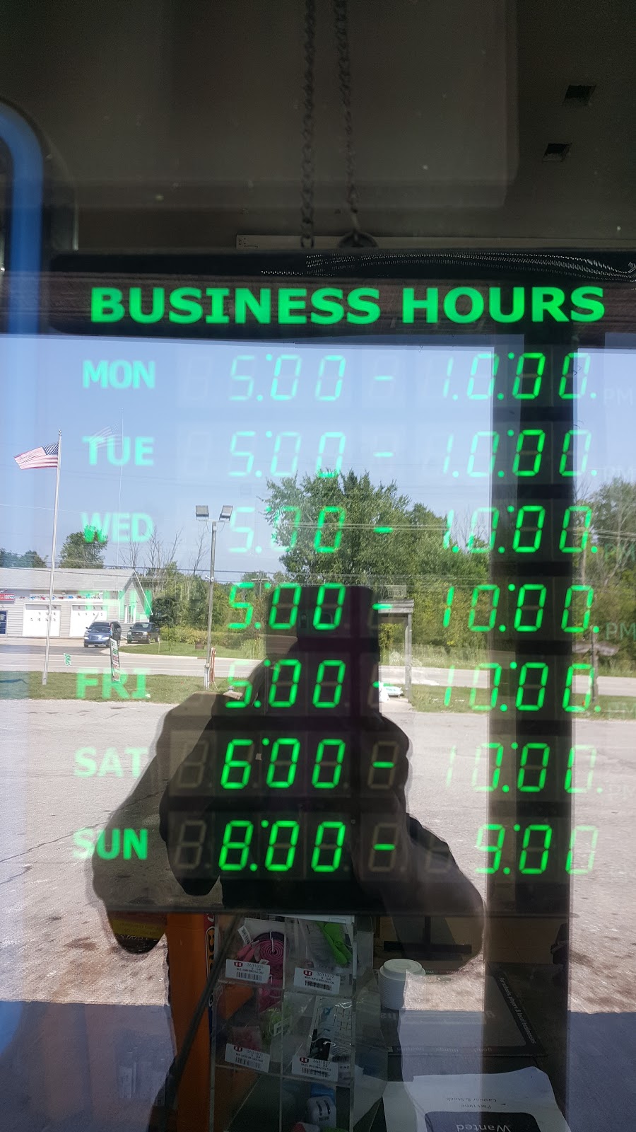 Chippewa One-Stops Tomaris | 7053 Gratiot Ave, St Clair, MI 48079, USA | Phone: (810) 367-6925