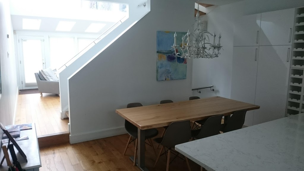 Aeria Inn | 4 Sullivan St, Toronto, ON M5T 1B9, Canada