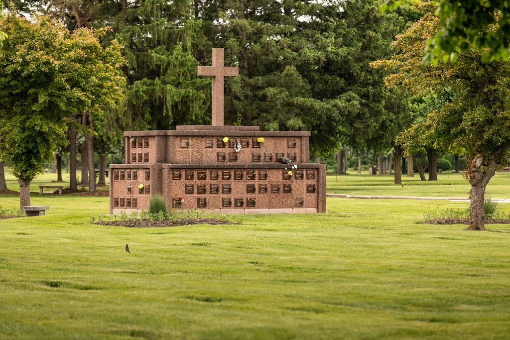 Forest Lawn Funeral Home & Cemetery | 2001 Dundas St, London, ON N5V 1P6, Canada | Phone: (519) 455-9343