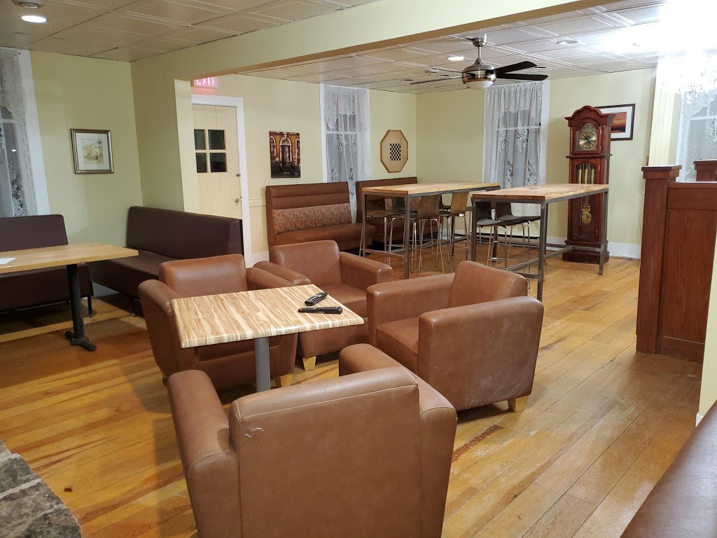 Windspire Inn | 276 Mill St, Port Elgin, ON N0H 2C0, Canada | Phone: (519) 389-3898