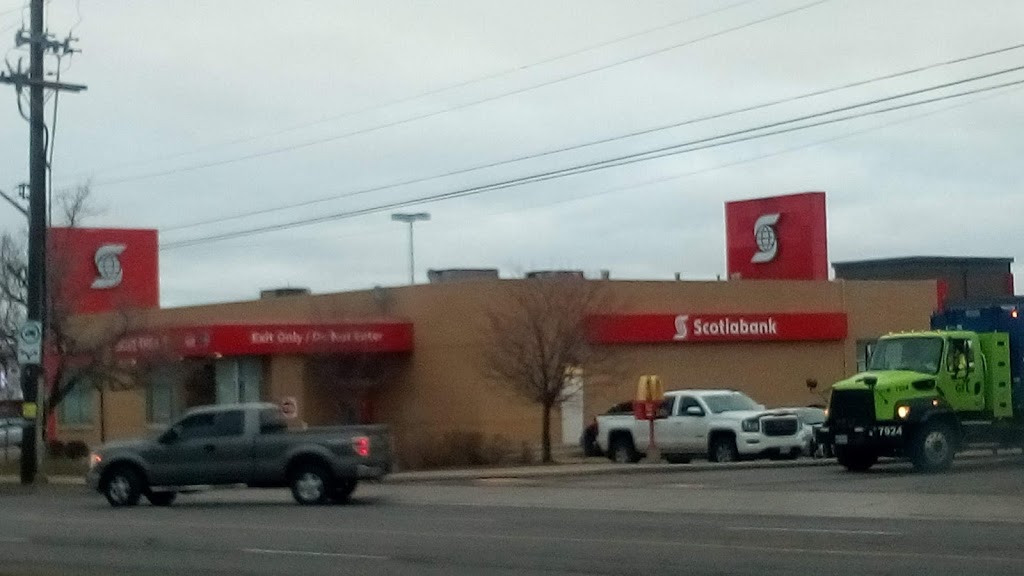 Scotiabank | 670 Queenston Rd, Hamilton, ON L8G 1A3, Canada | Phone: (905) 560-2200