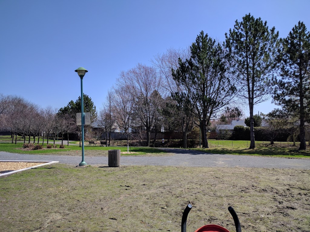 Parc Maurice-St-Pierre | 1199 20e Av S, Saint-Jérôme, QC J7Z 6V3, Canada | Phone: (450) 436-1511