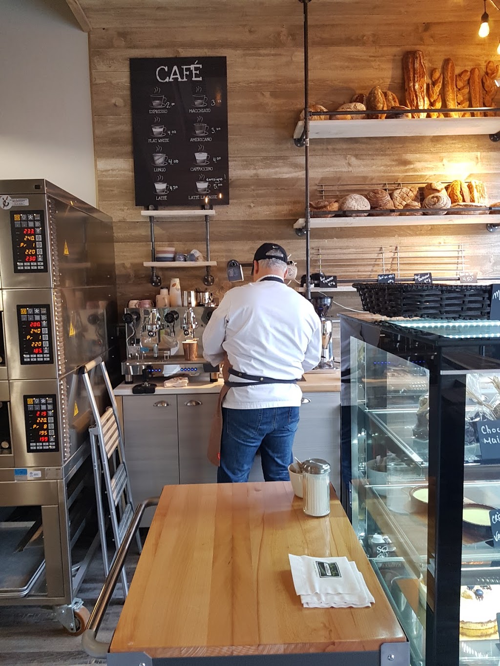Boulangerie Latelier signé Bec-Fin | 9553 Rue Jean-Milot, LaSalle, QC H8R 1X8, Canada | Phone: (514) 990-6638