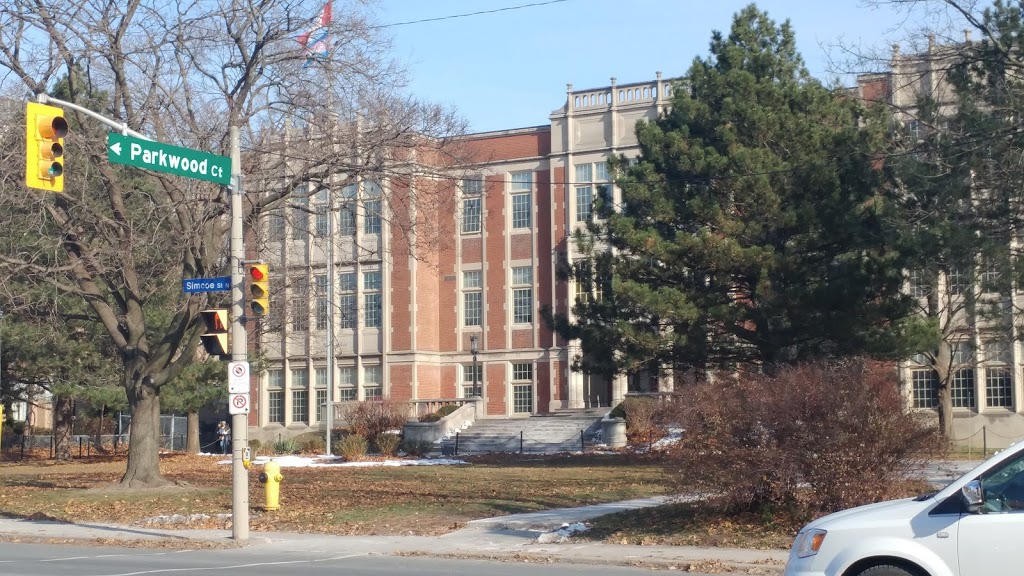ONeill Collegiate and Vocational Institute | 301 Simcoe St N, Oshawa, ON L1G 4T2, Canada | Phone: (905) 728-7531