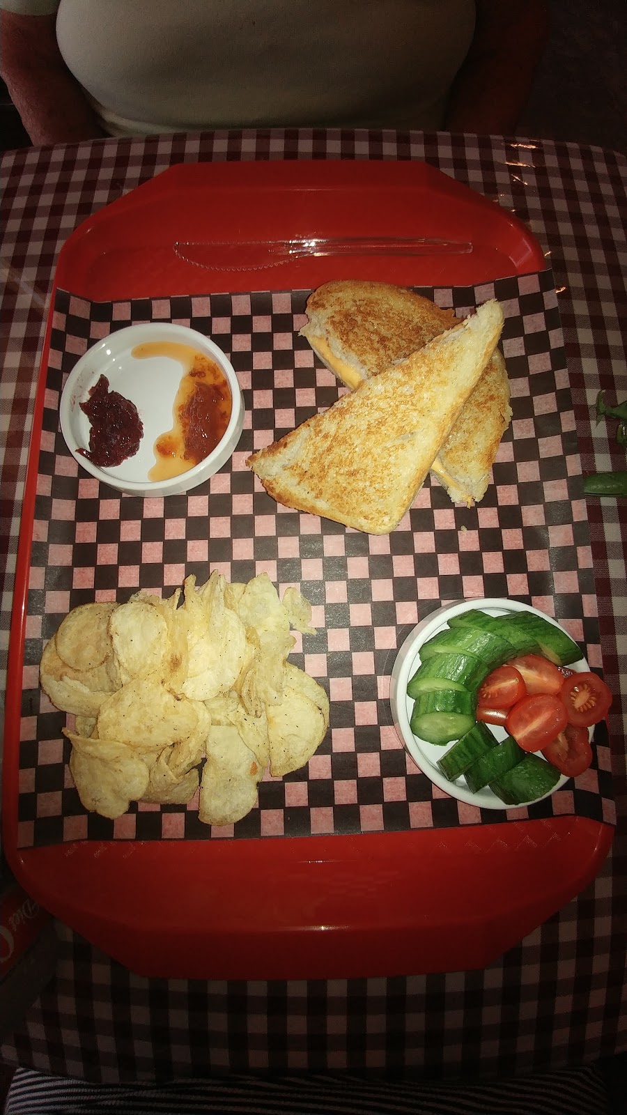 Paulettes Pantry and Eatery | 2259 Hwy 11 South, Gravenhurst, ON P1P 1R1, Canada | Phone: (705) 826-2709