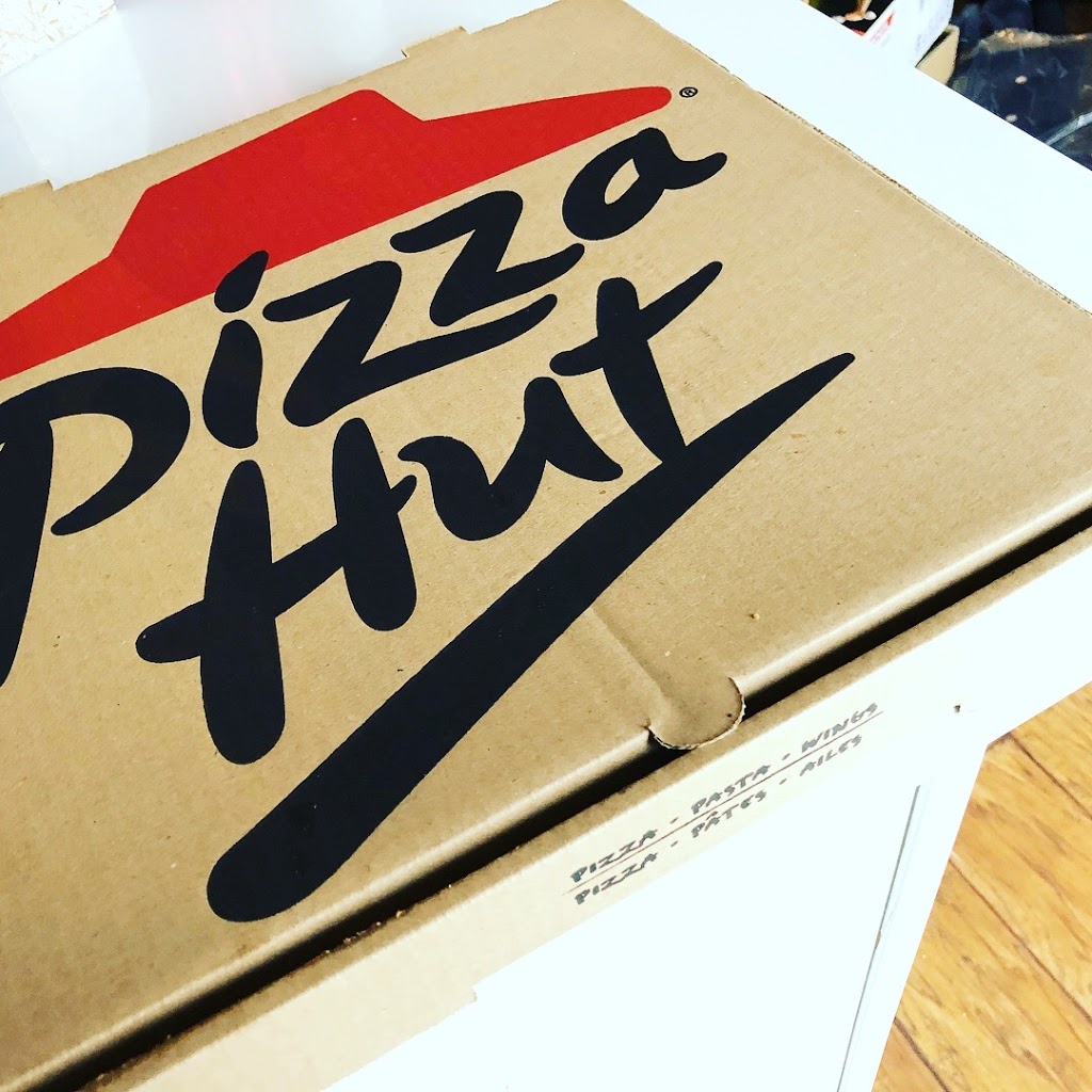 Pizza Hut | 234-4600 130 Ave SE, Calgary, AB T2Z 0C2, Canada | Phone: (403) 310-1010