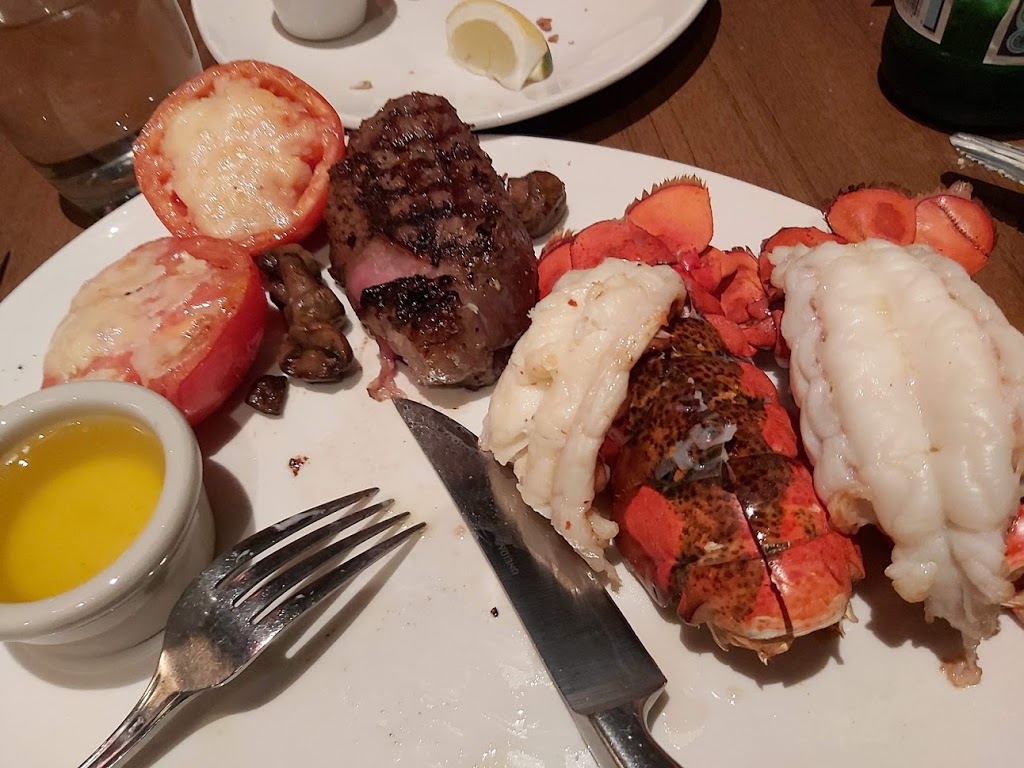 The Keg Steakhouse + Bar - Oshawa | 255 Stevenson Rd S, Oshawa, ON L1J 6Y4, Canada | Phone: (905) 571-3212