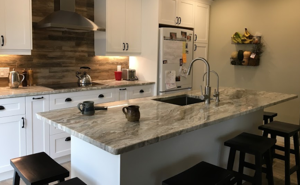 De-Luxe Granite | 429 Dewitt Rd Suite 1, Stoney Creek, ON L8C 4C3, Canada | Phone: (905) 662-0948