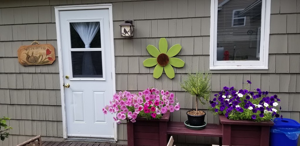 Armdale Gardens B&B | 20A Margate Dr, Halifax, NS B3P 1N6, Canada | Phone: (902) 877-2426