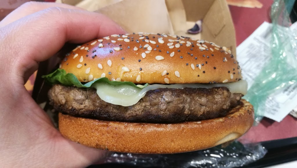 McDonalds Pleasant St, Woodside | 393 Pleasant St, Dartmouth, NS B2Y 0C4, Canada | Phone: (902) 465-4209