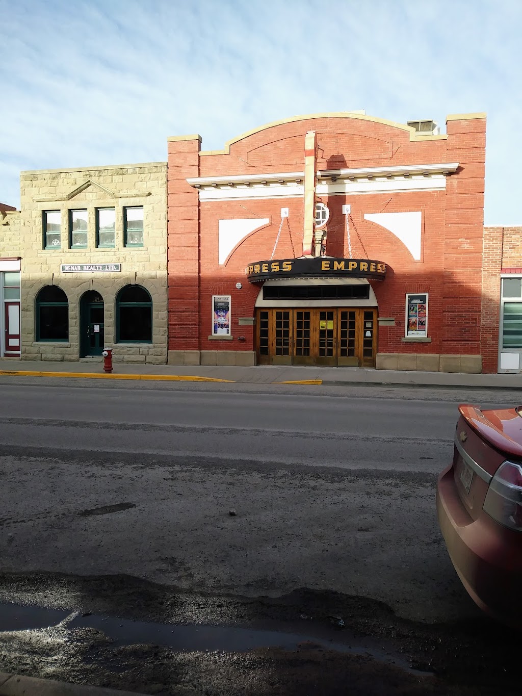 McNab Realty Ltd. | 231 24 St, Fort Macleod, AB T0L 0Z0, Canada | Phone: (403) 553-4477