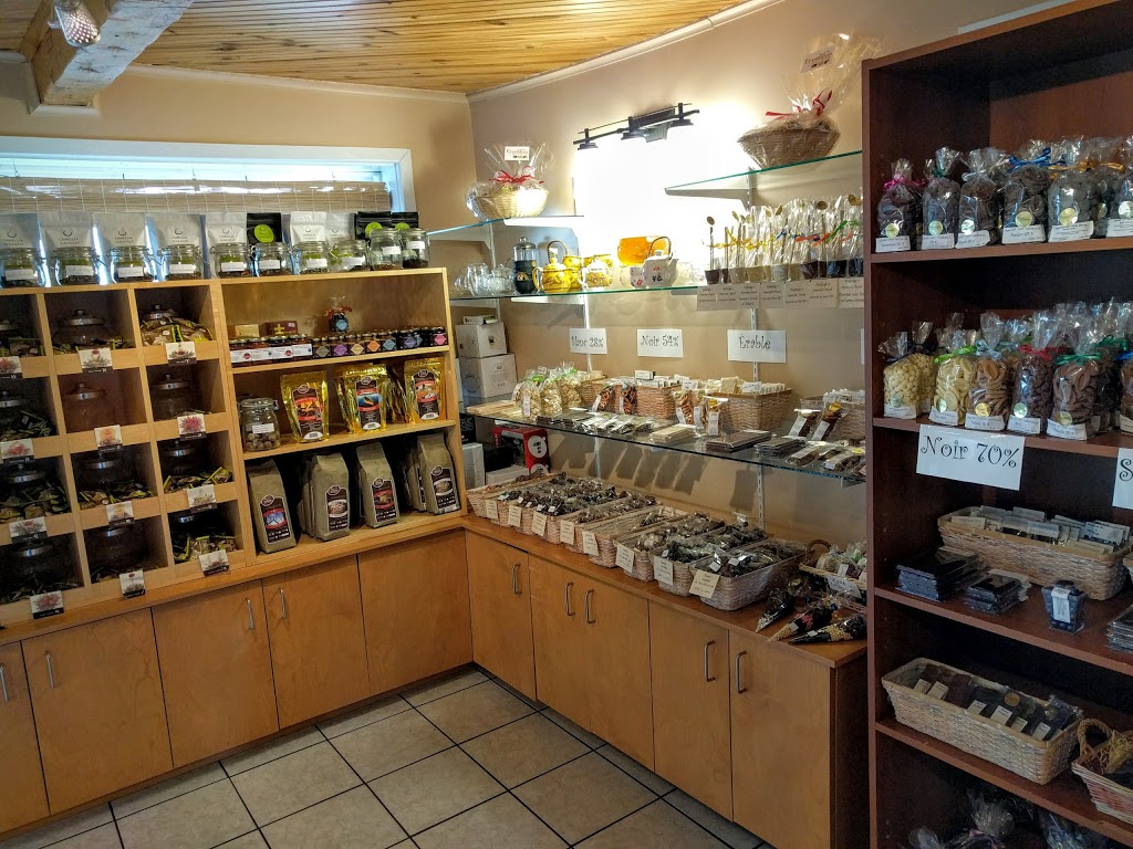 Crystalina | 395 Rue Gamache, Victoriaville, QC G6P 3T3, Canada | Phone: (819) 604-1221