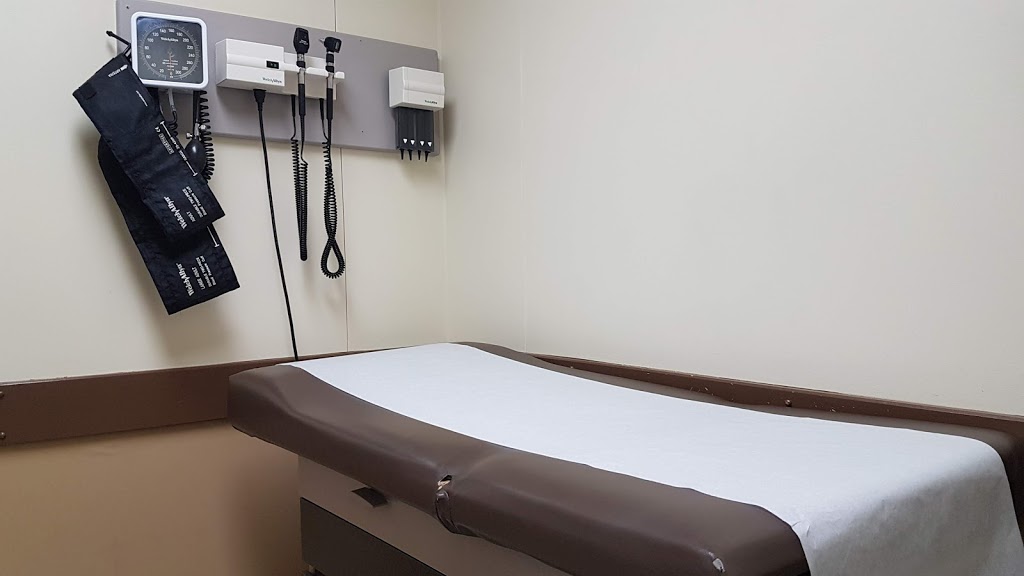 Medicentres Family Care Clinics | 3508 32 Ave NE #401, Calgary, AB T1Y 6J2, Canada | Phone: (403) 291-5588