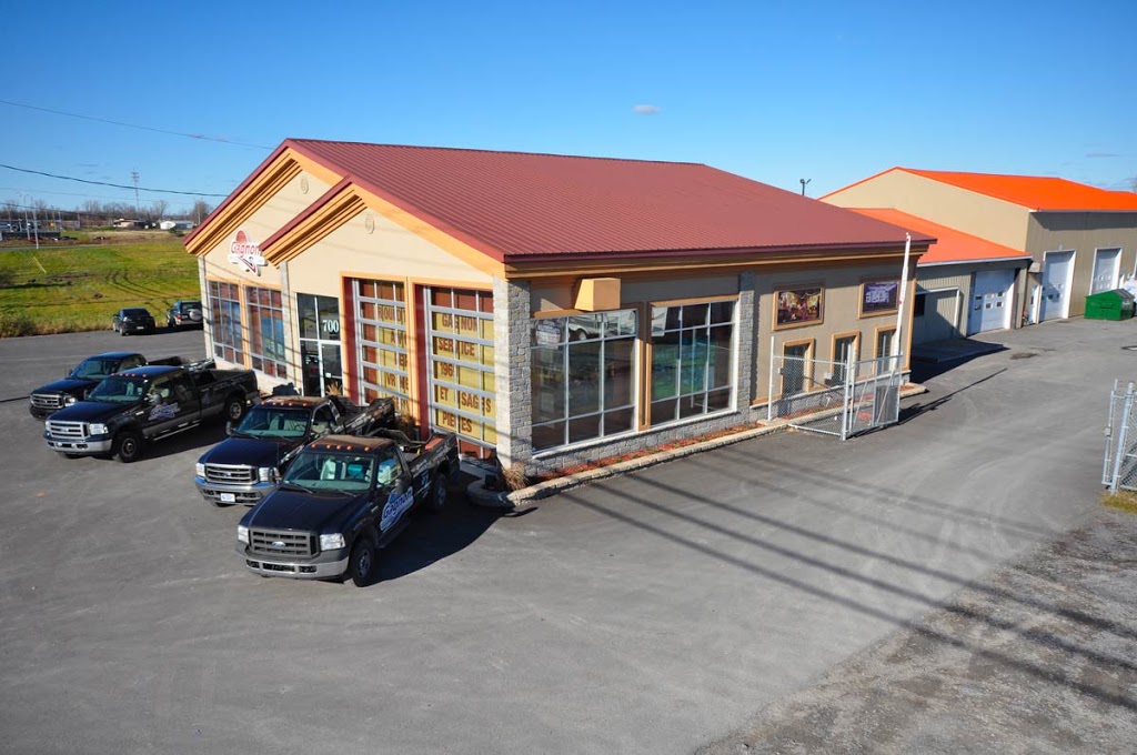 Roulottes Gagnon | 700 Boulevard de lIndustrie, Saint-Paul, QC J0K 3E0, Canada | Phone: (844) 424-2445